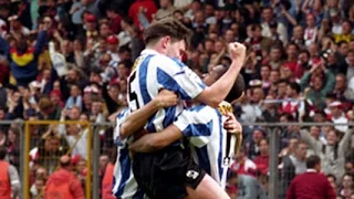 SWFC draw 1-1 with Arsenal in the 1993 FA Cup final