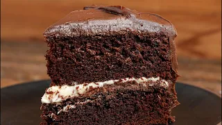 How to make the best Chocolate Cake Gluten Free & Dairy Free Options