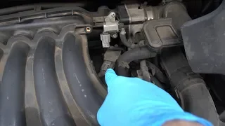 Fixing a Friend's Nissan Versa - Changing the Plugs and Coils