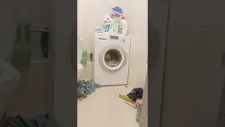 Washing machine, rinse no spin 10 min + spin/drain 12 min