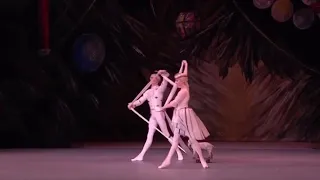 NUTCRACKER - French Dolls Variation (Bolshoi Ballet)