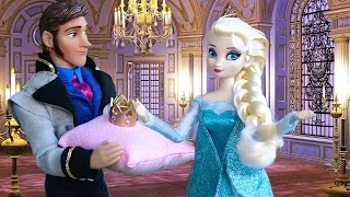 Elsa Wants Anna & Kristoff to Break Up ! Toys and Dolls Fun with Princess Drama Ep. 1