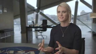 The Martian: Mackenzie Davis "Mindy Park" Behind the Scenes Movie Interview | ScreenSlam