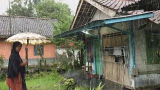 Everyone Feels Comfortable in this village | Walking In Heavy Rain | Rainy Season in Indonesia