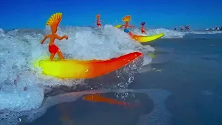 Surfer Dudes! The World's First Surf Boomerang!