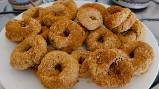 ROSQUINHA DE BANANA COM APENAS 1 OVO-SEM TRIGO,SEM LEITE PARA O CAFÉ DA MANHÃ E LANCHE SAUDÁVEL