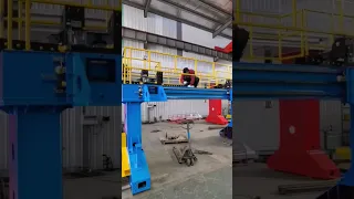 Gantry welding robot