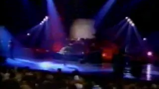 Alanis Morissette Live (1996)