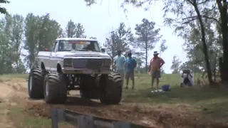 Big Bad 1979 Ford on 48s Mud Bogging