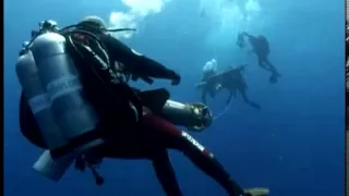 World Record Dive 318,25 m "Beyond Blue" final episode