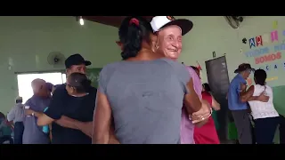 Chico Cearense @ animando o forró dos idosos em Valença do Piauí dia 05/05/2024 p/32