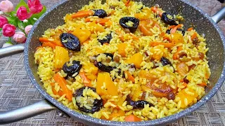 I take RICE and PUMPKIN and cook a delicious DINNER without meat. Very tasty and filling!