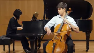 Derek Louie, cello. Schumann Cello Concerto in A minor, Op.129