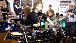 Craig Blundell Amazing Drum Demo Pt. 2