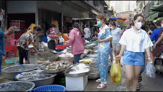 People daily life in Phnom Penh traditional market of Cambodia 2021