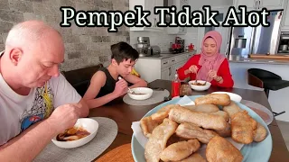 Membuat Resep Pempek Ikan Tenggiri di Canada Lembut tidak alot.