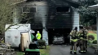 Pet dies in 2-alarm garage fire in Marion County