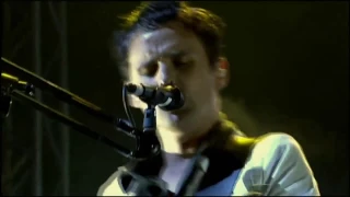 Muse - Time Is Running Out @ Glastonbury Festival 2004 [Absolution Tour]