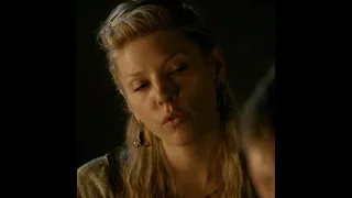 Who Is Aslaug?❓ 😡⚔️ || VIKINGS - King Ragnar | Lagertha 🔺 #shorts #viralvideo #vikings #ragnar