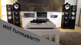 Yamaha Vinyl 500 turntable