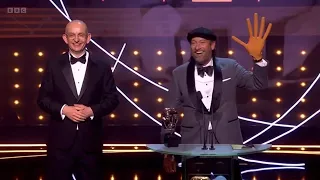 Troy Kotsur’s hilarious appearance at the BAFTA Awards 2023