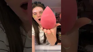 This beauty blender it’s massive👀😭 *makeup Challenge