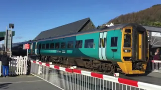 Trains at Barmouth 29/10/18