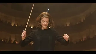 La directora de orquesta - Trailer español (HD)