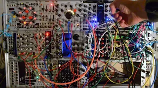 ORBIT 3 / LOW MODE / outputs as gates / into vca