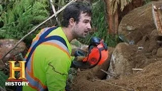 Ax Men: Kelly Outruns a Log (S8, E16) | History