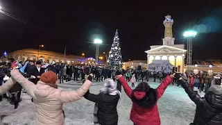 Новый год в Костроме 2018: мега дискотека, хороводы, танцы и море позитива