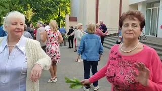 "Цыганочка АЗА,АЗА"... звучит на танцполе в Гомельском парке..13.05.2023года.💃💃💃