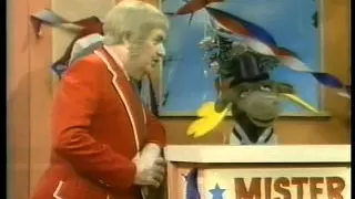 Captain Kangaroo - Mr  Moose for President