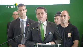 Deus, pátria, família: Bolsonaro lança novo partido | AFP