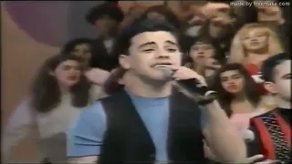 Especial Sertanejo | Zezé Di Camargo & Luciano cantam "Foi a Primeira Vez" RECORD TV 1995