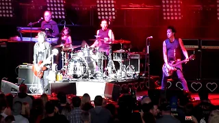 Joan Jett - "Light Of Day" - Live 06-01-2018 - Concord Pavilion - Concord, CA