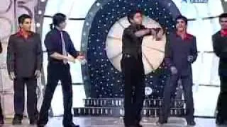 Shreesant dancing with shahrukh khan