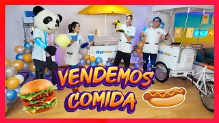 HICIMOS UNA FERIA DE COMIDA EN NUESTRA CASA (Quién gana más dinero en 24 horas) - Yolo Aventuras