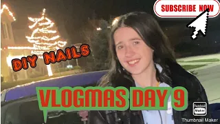 Vlogmas Day 9: DIY Christmas Nails