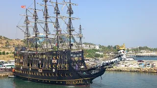 The Legend Big Kral boat trip to Alanya Turkey, the biggest pirates boat trip in Europe 🥰 😍 🤩.
