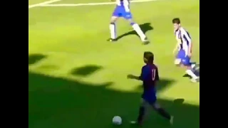 17 year old Lionel Messi destroying Espanyol B