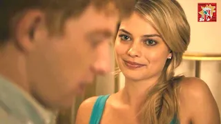 Average Man Travels Through Time To Hook Up With Hot Girls, About Time Full movie recaps