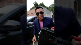 LARIN EL MEJOR NOVIO