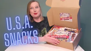 Trying lots of American Snacks! | Candy Mail USA Snack box| Brit trying blind box of Sweets