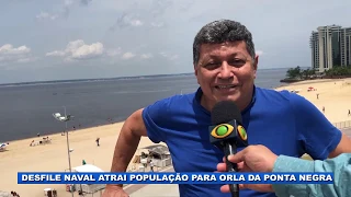 Tradicional desfile naval atrai população para orla da Ponta Negra