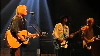 Tom Petty & The HeartBreakers - Walls