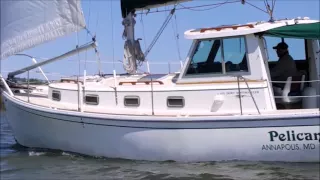 Sailing Cape Dory 30 Motorsailer (SOLD) Annapolis Fred Hallett light breeze nice cruising sailboat