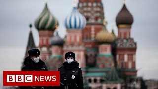 Coronavirus: Moscow goes into lockdown - BBC News