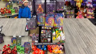 GAINT FNAF MERCH HUNT!! HOT TOPIC, GAMESTOP, WALMART, AND MORE!! HUNTING FOR NEW FNAF MERCH!