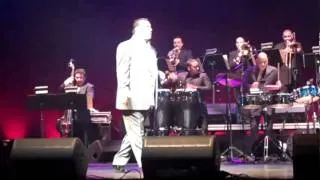 Tito Rojas singing, "Tormenta de amor" @ Lehman Center (video # 12): 10/16/10